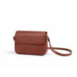 کیف دوشی مردانه چرم پاگون مدل مینی اسموث